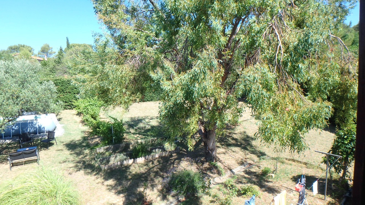 Photo of Outdoor in Bagard