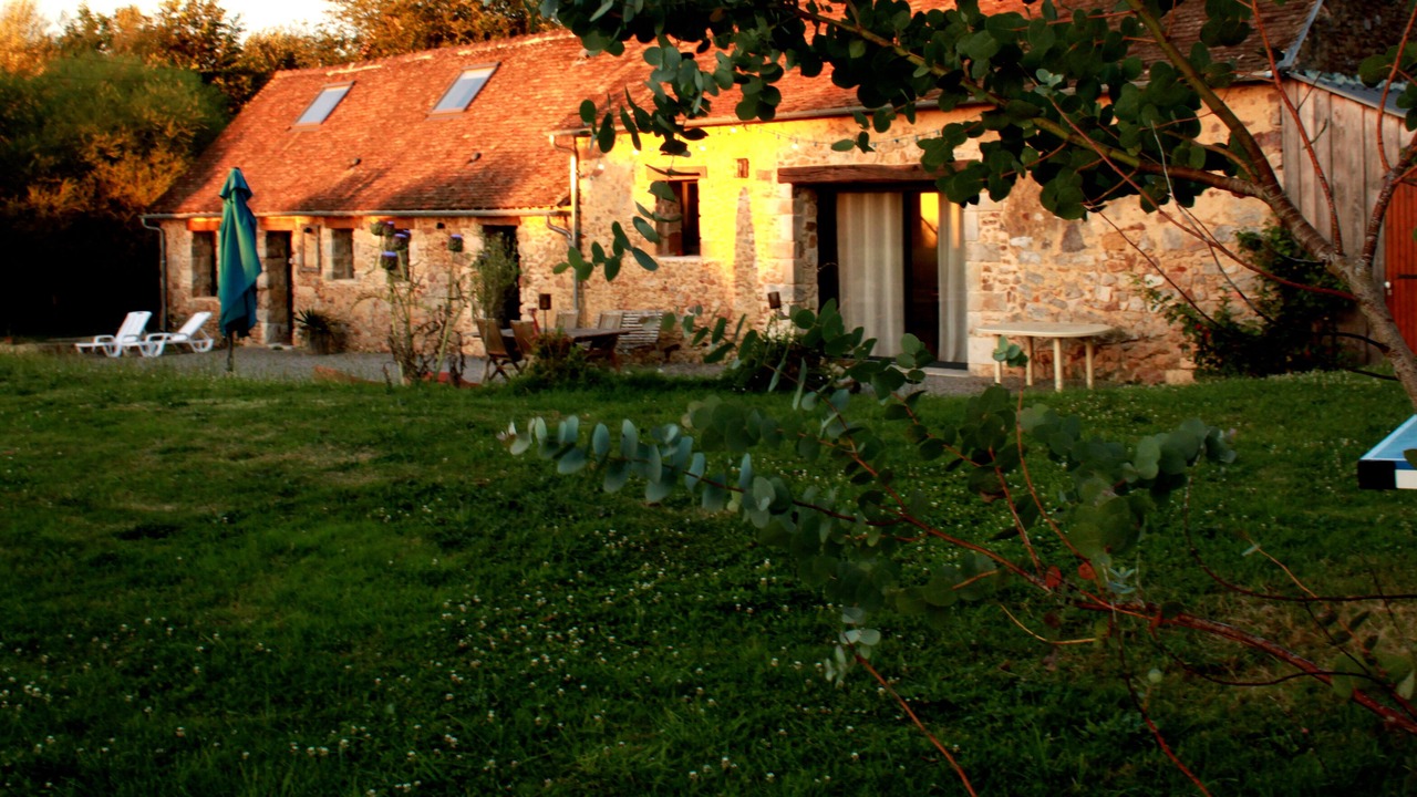 Photo of Outdoor in Neuville-sur-Sarthe