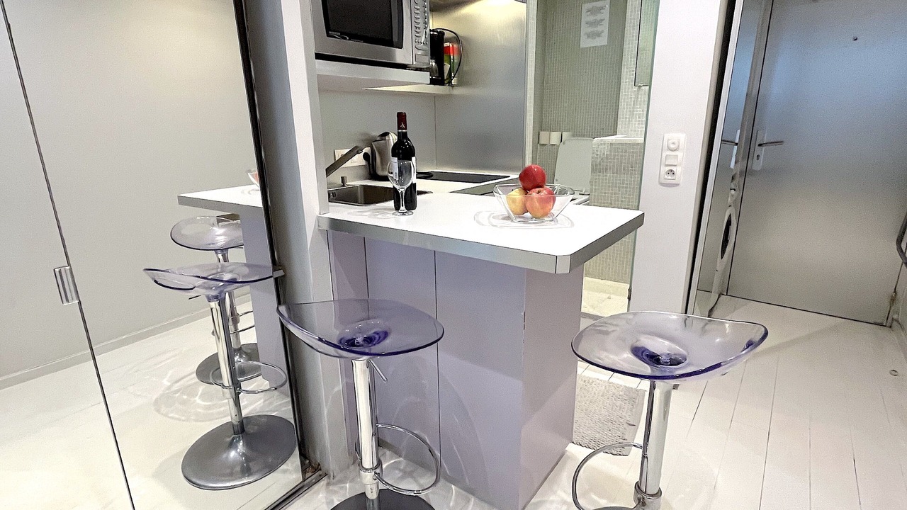 Photo of Kitchen in 6th Arrondissement