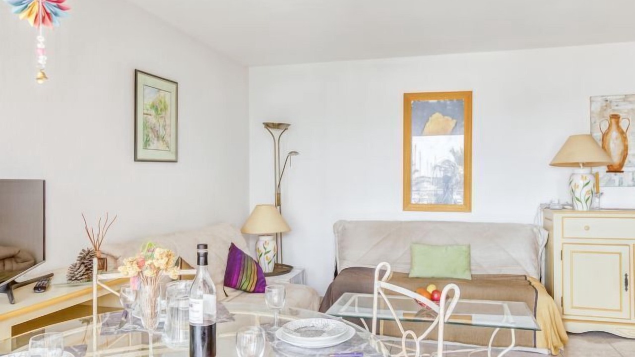 Photo of Bedroom in Frejus Port