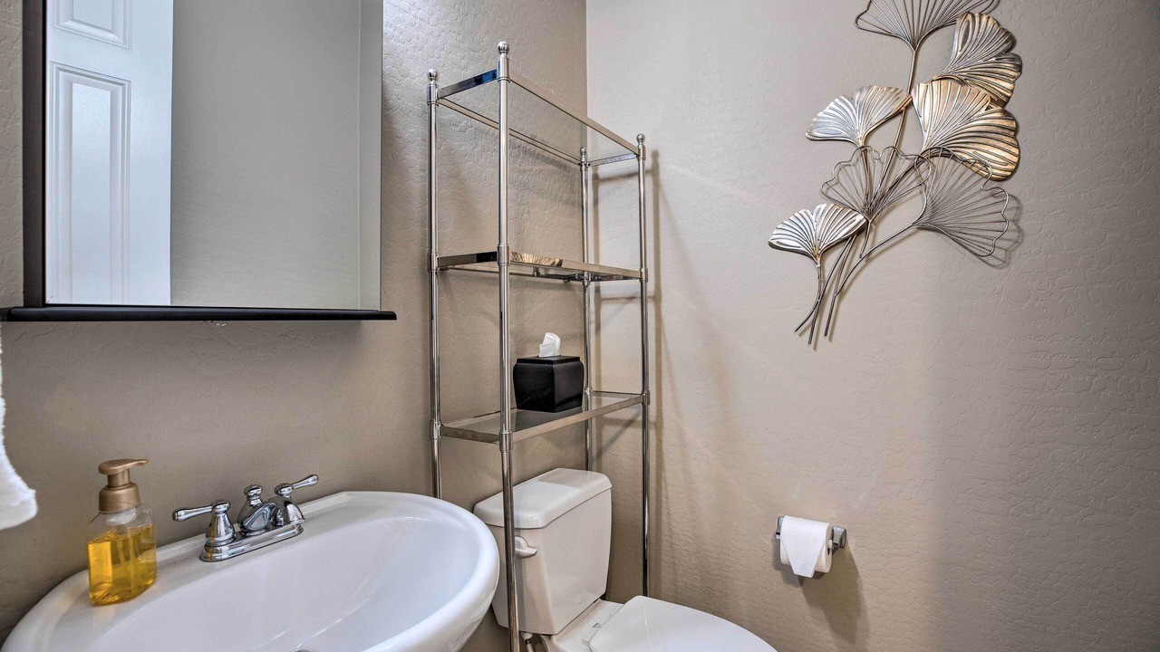 Photo of Bathroom in Palm Valley