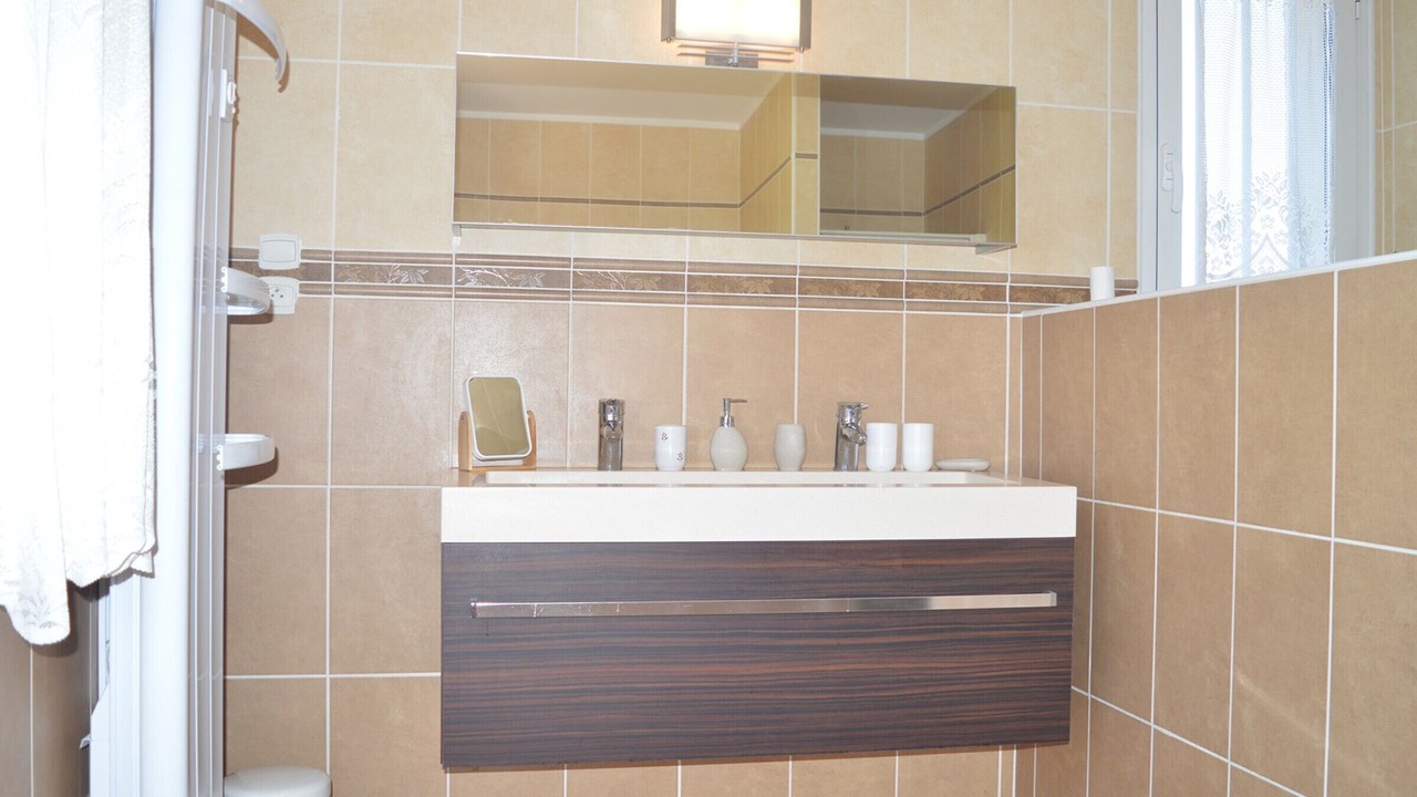 Photo of Bathroom in Banyuls-sur-Mer