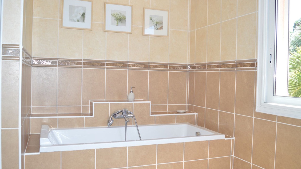 Photo of Bathroom in Banyuls-sur-Mer