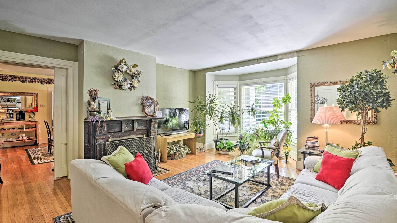 Photo of Bedroom in Hammondsport