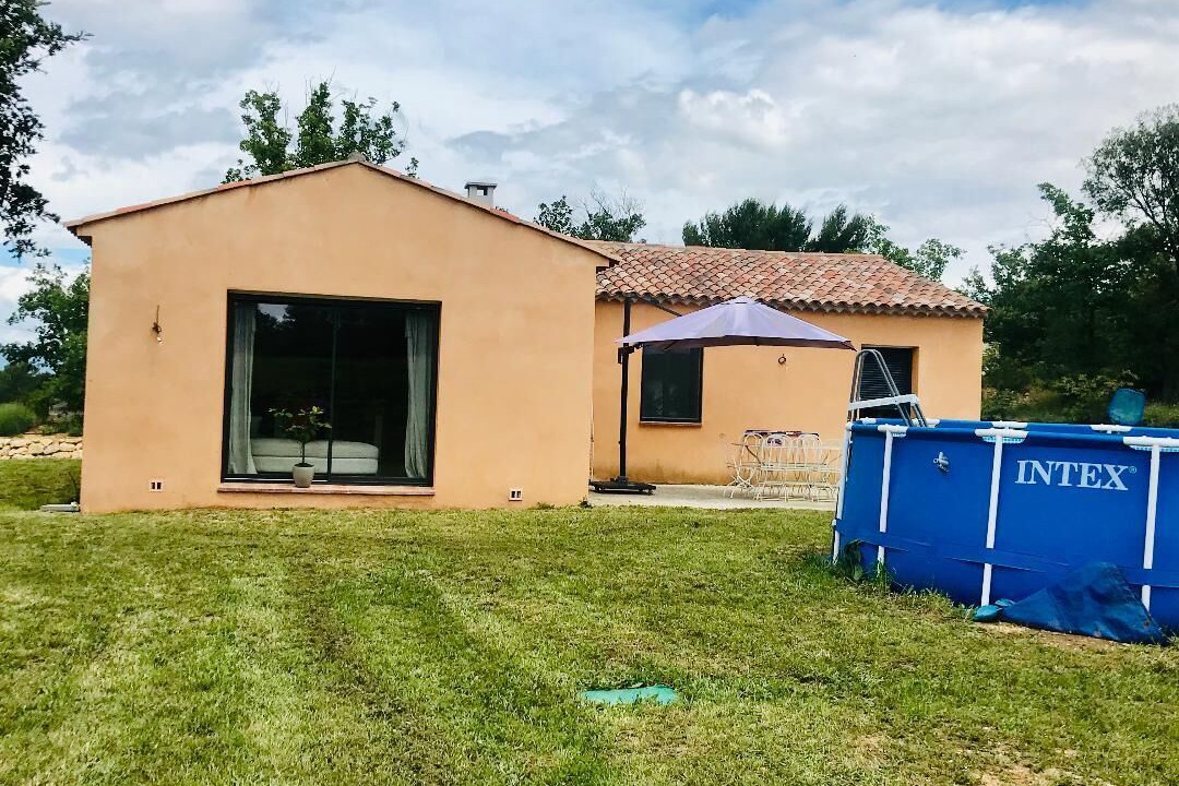 Photo of Outdoor in Meyrargues