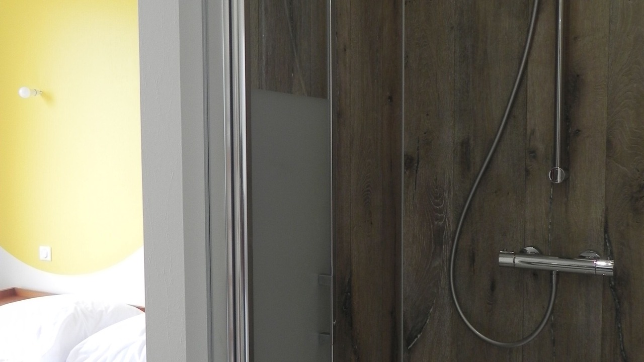 Photo of Bathroom in Cerizay