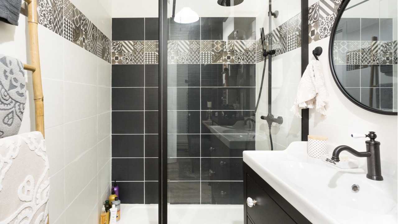 Photo of Bathroom in Quinze-Vingts