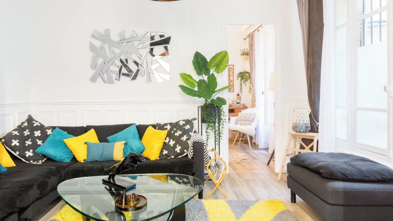 Photo of Livingroom in Quinze-Vingts