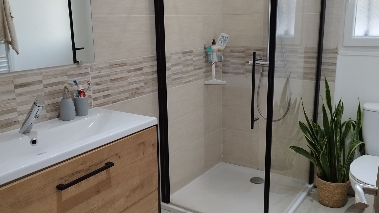 Photo of Bathroom in Lieuran-les-Beziers