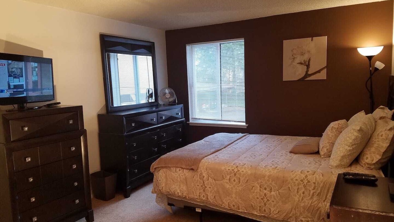 Photo of Bedroom in University Place
