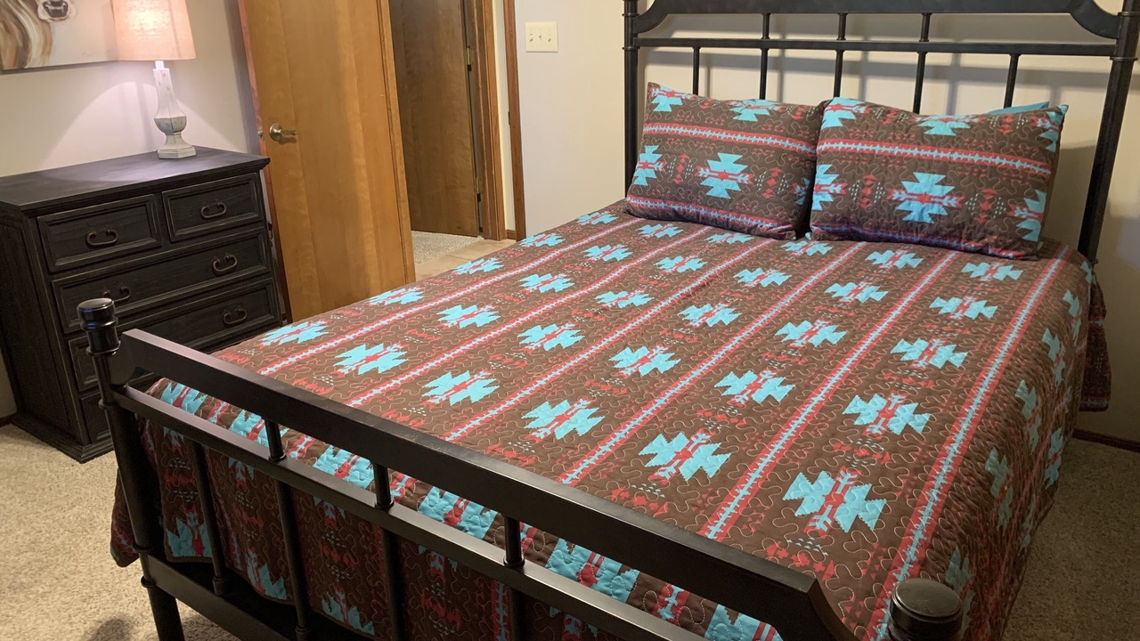 Photo of Bedroom in Eureka Springs
