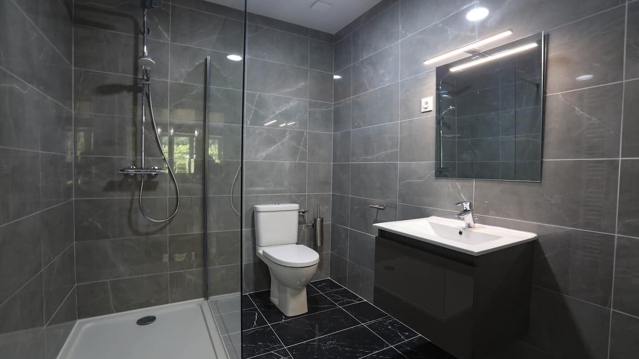 Photo of Bathroom in Revin