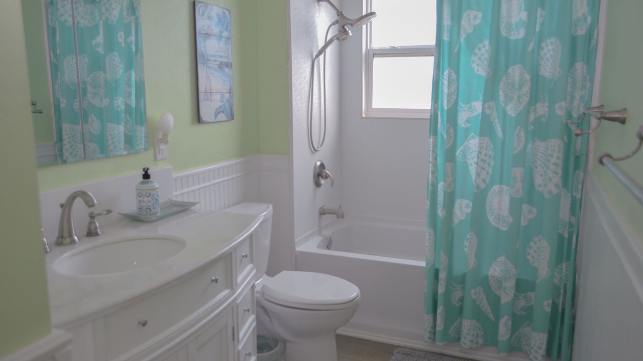 Photo of Bathroom in Surfside Beach