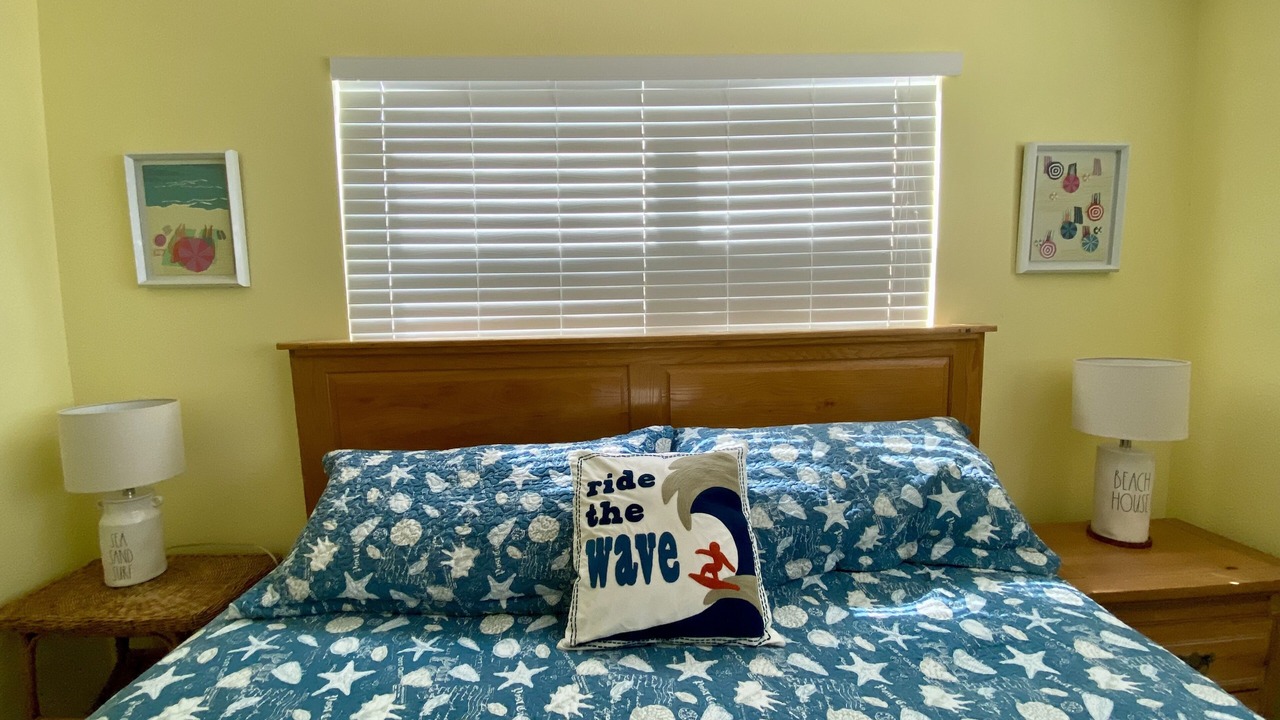Photo of Bedroom in Surfside Beach