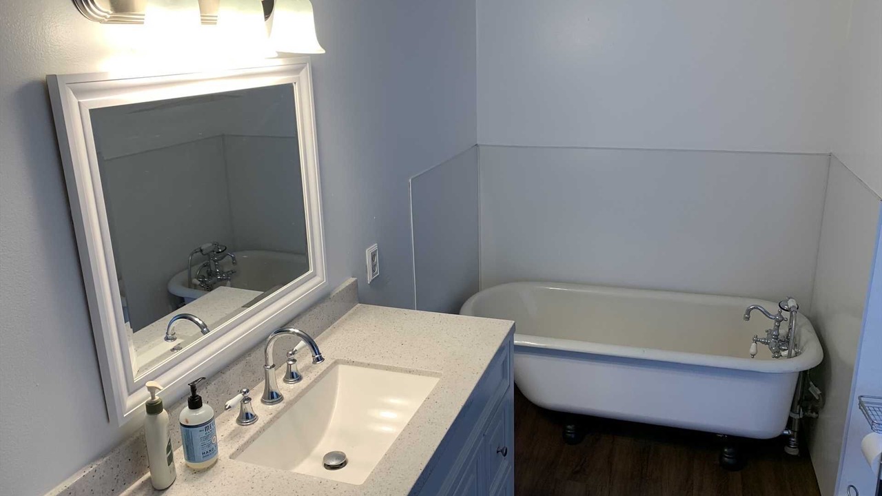 Photo of Bathroom in Hondo