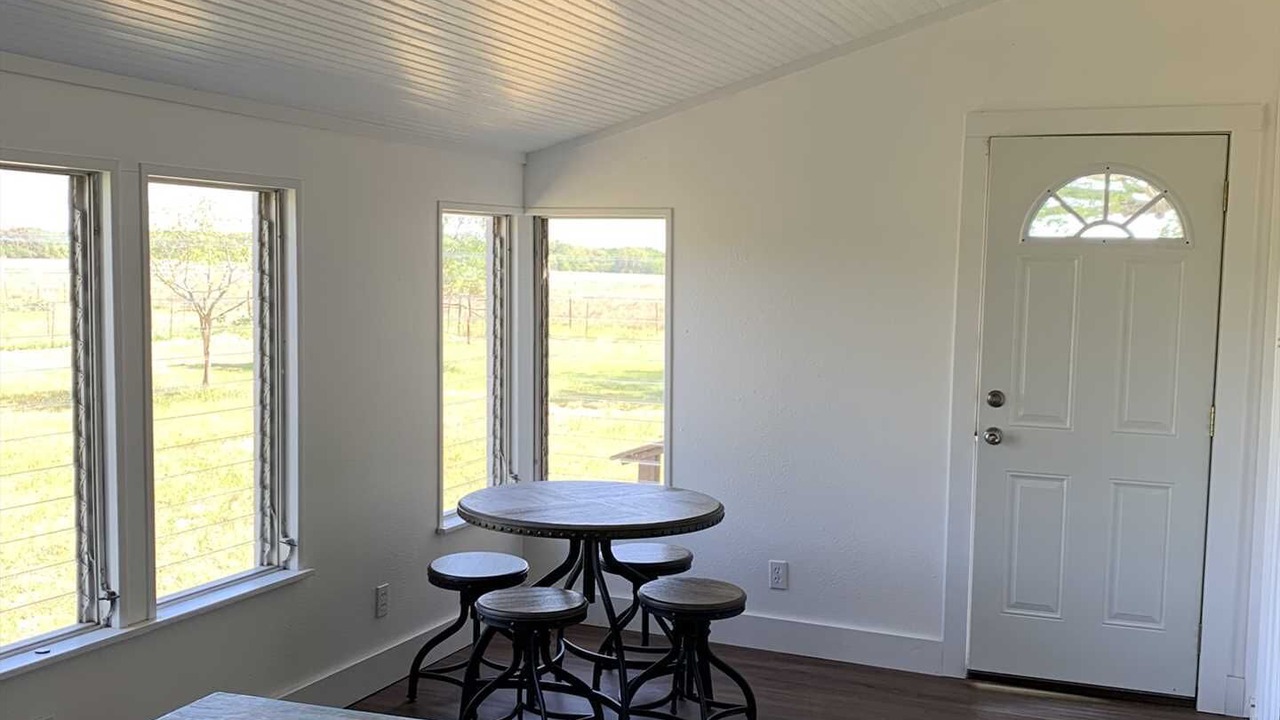 Photo of Bedroom in Hondo