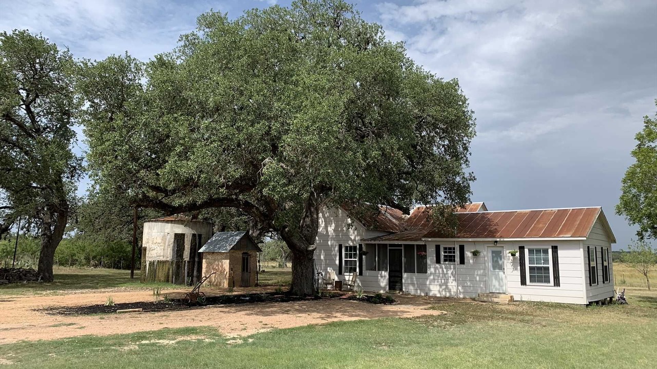Photo of Others in Hondo