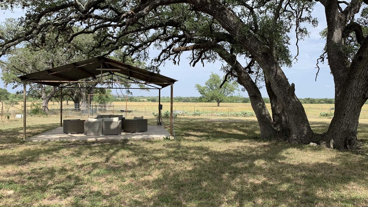 Photo of Others in Hondo