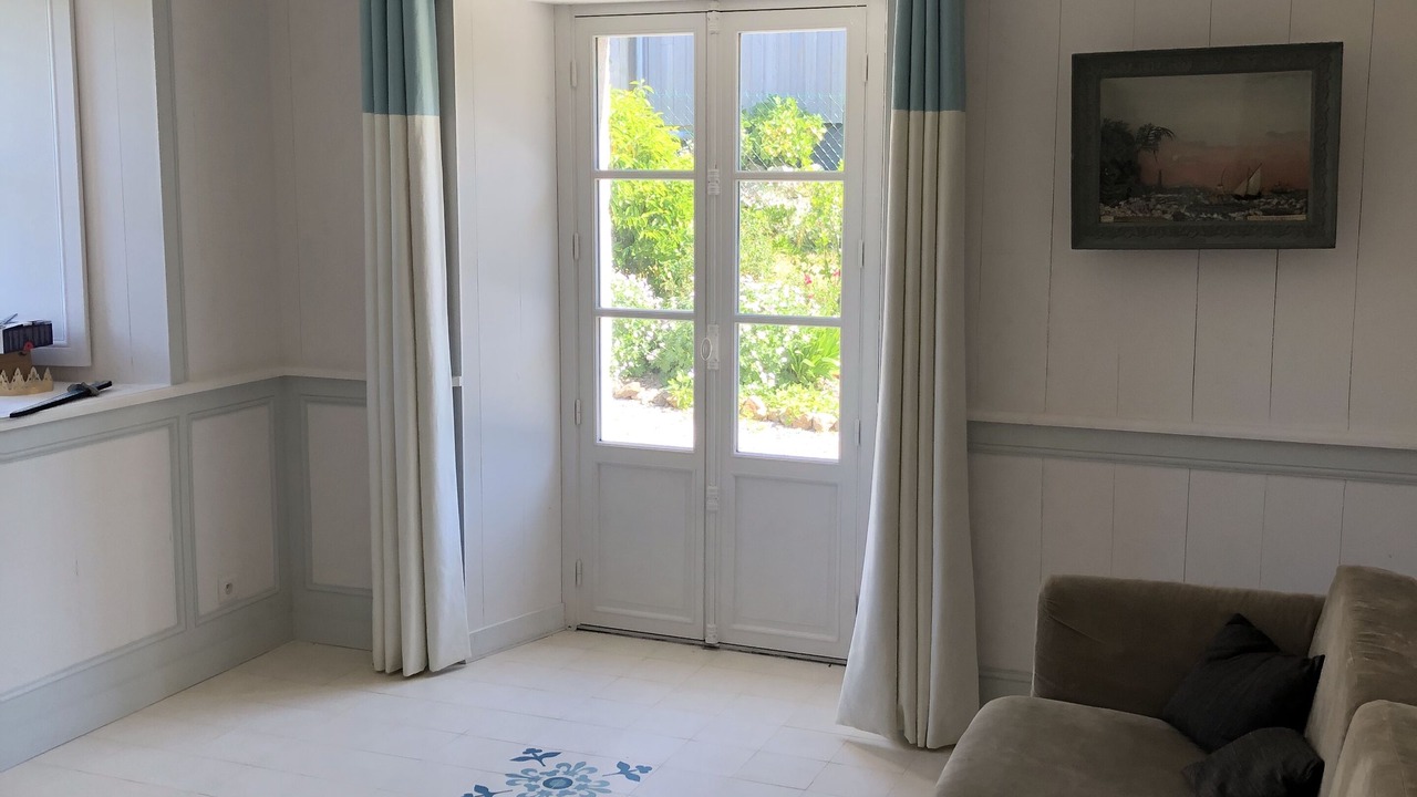 Photo of Livingroom in Saint-Briac-sur-Mer