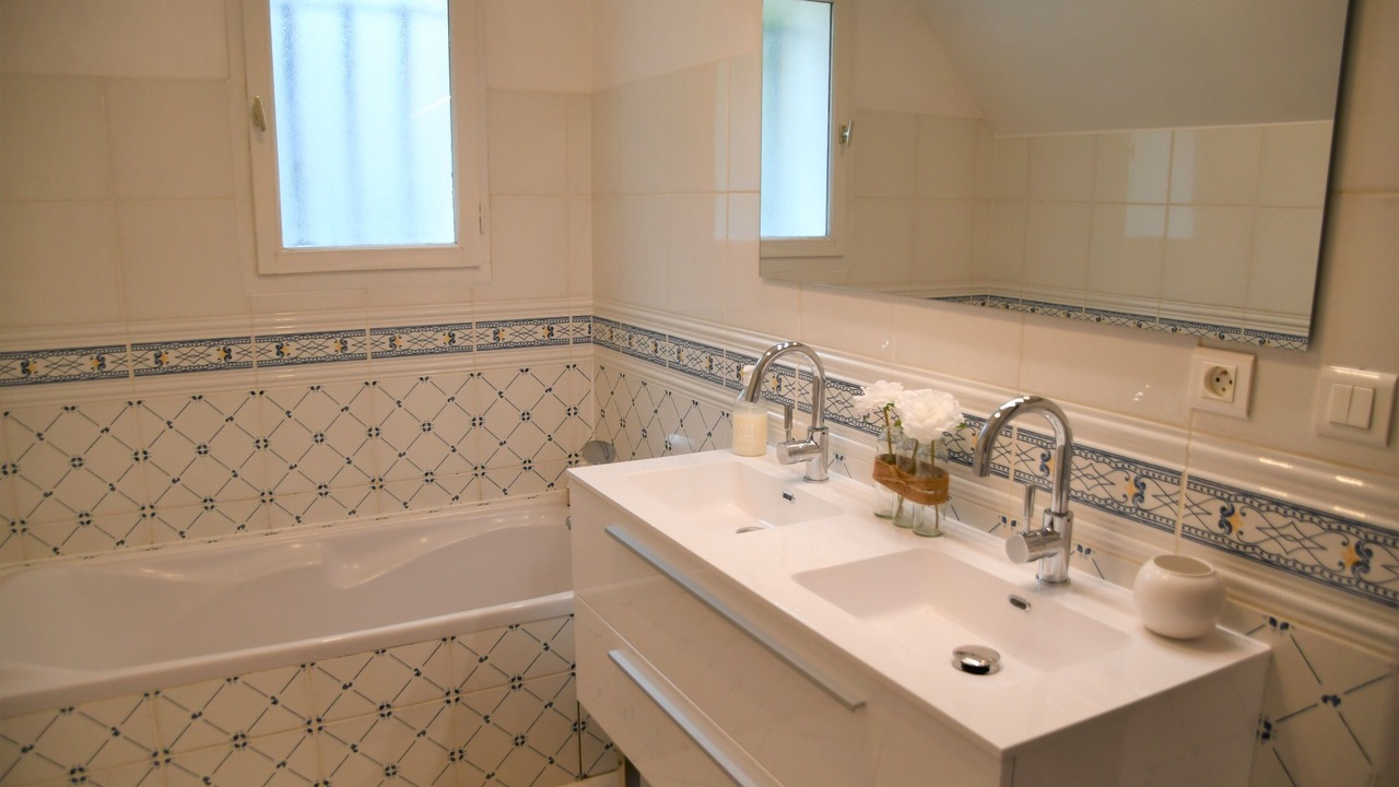 Photo of Bathroom in Borderes-Louron