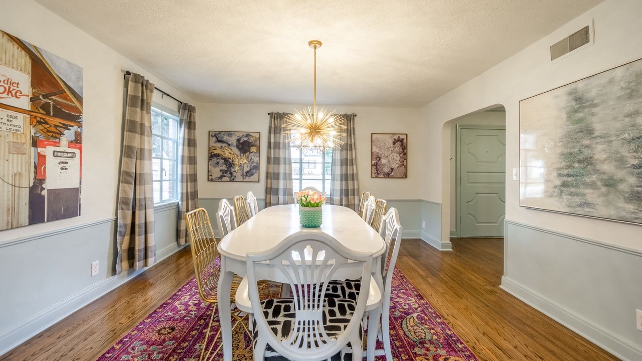 Photo of Livingroom in Central Oklahoma City