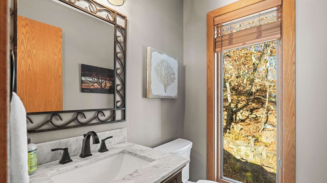 Photo of Bathroom in Roseland