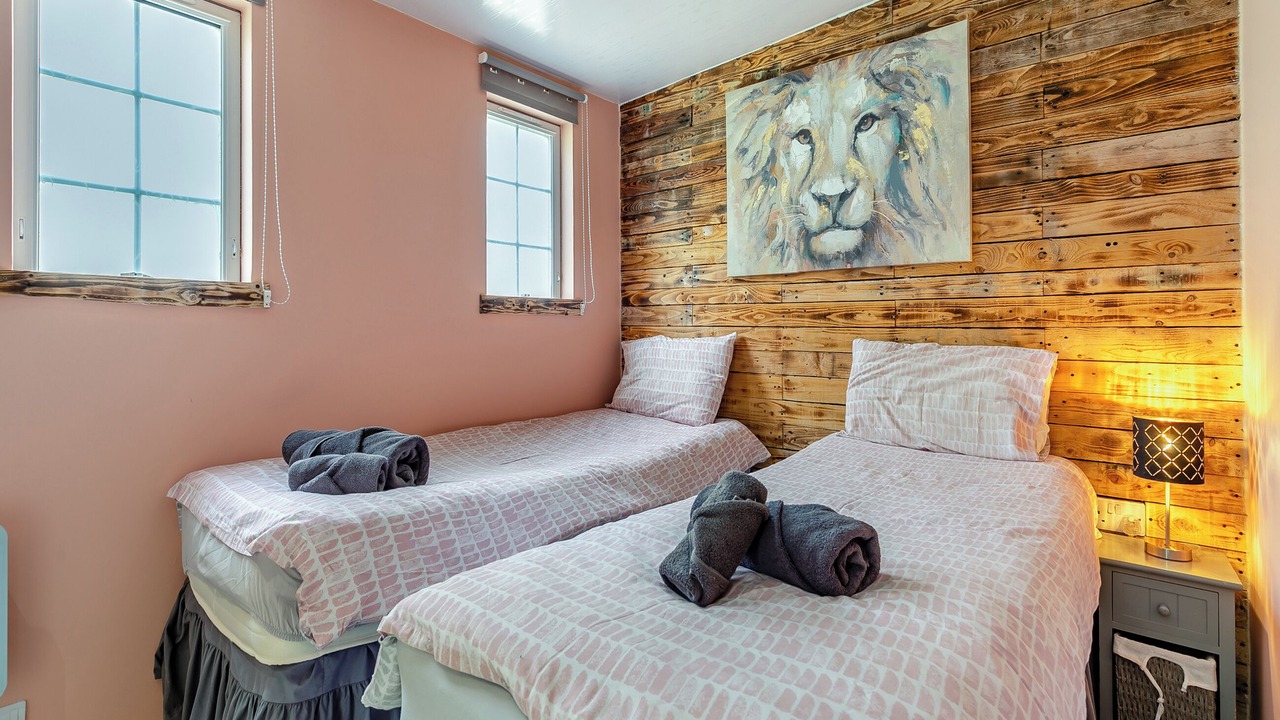 Photo of Others in Seaton