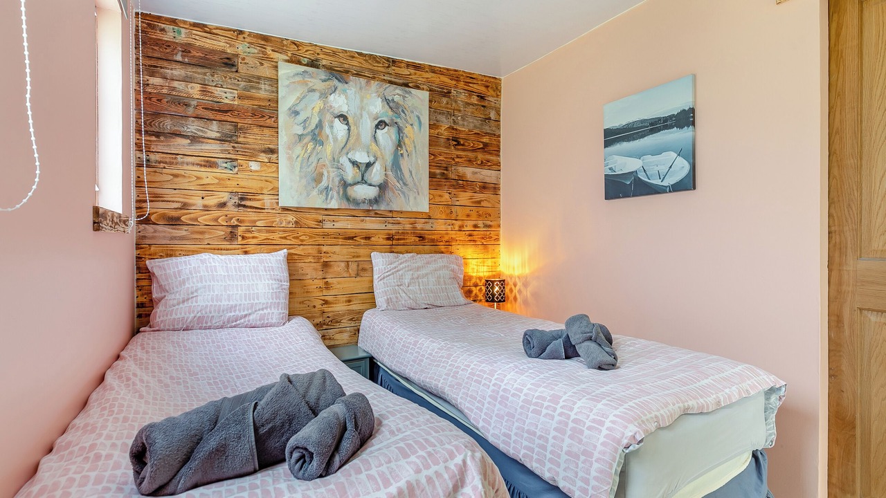 Photo of Others in Seaton