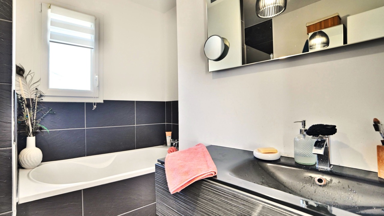 Photo of Bathroom in Arvert