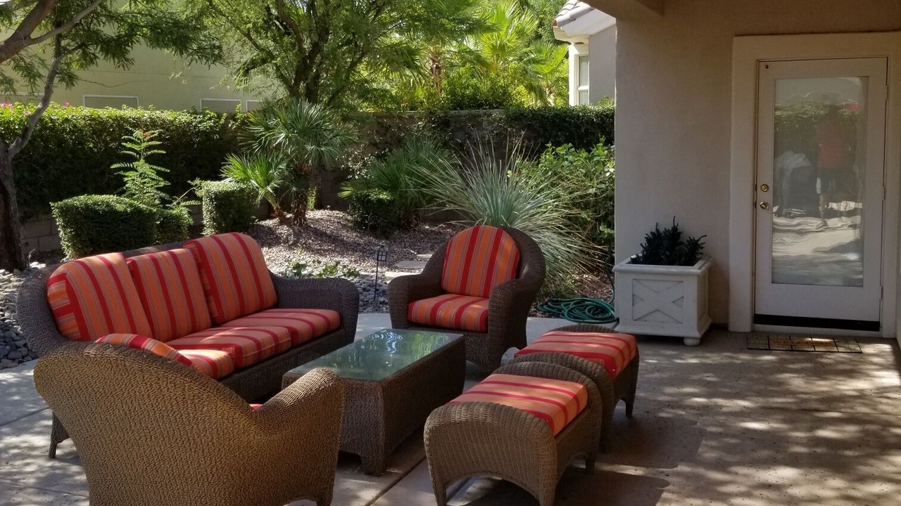 Photo of Others in Desert Palms