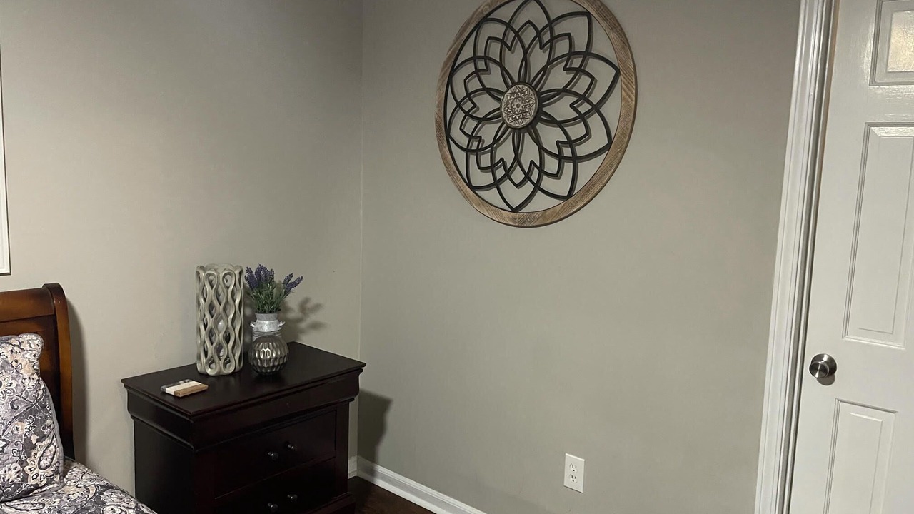 Photo of Bedroom in Lilburn