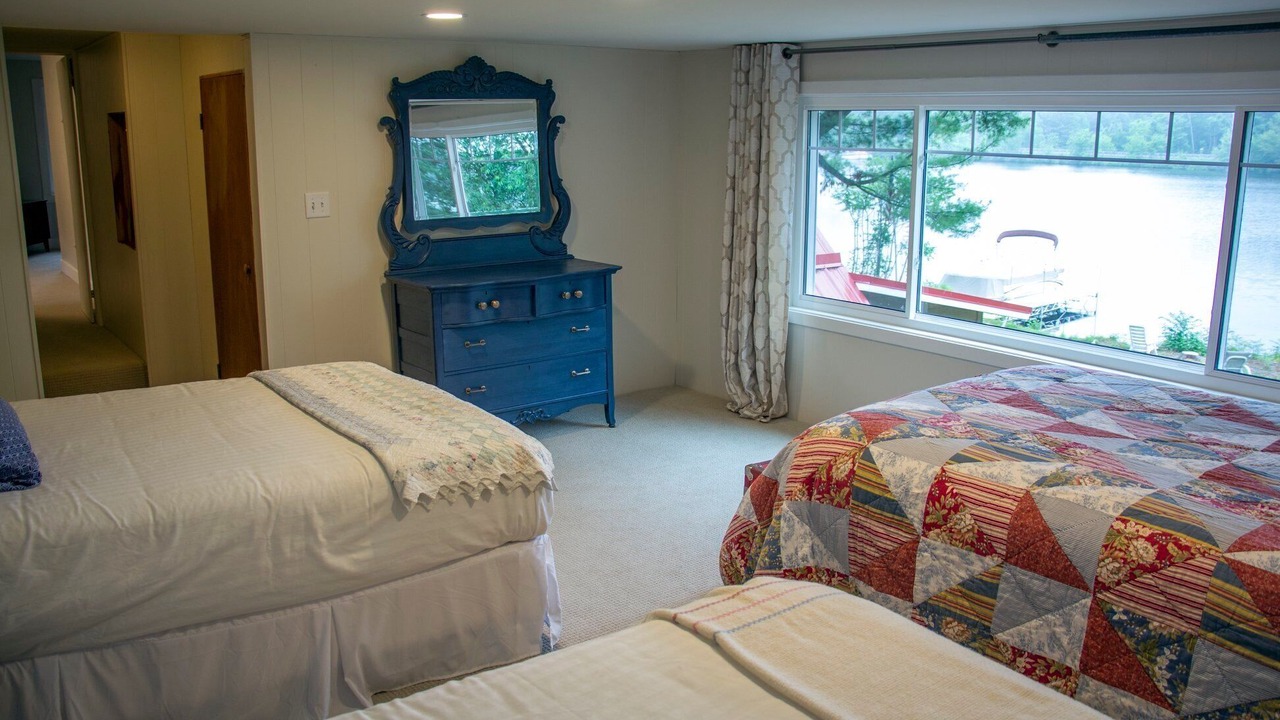 Photo of Bedroom in Holcombe