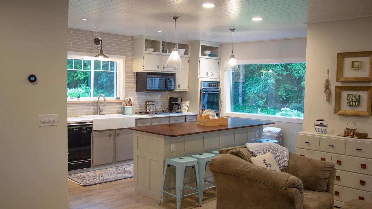 Photo of Kitchen in Holcombe
