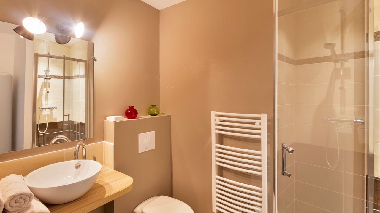 Photo of Bathroom in Lanvallay