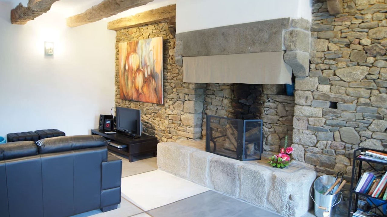 Photo of Livingroom in Baguer-Pican