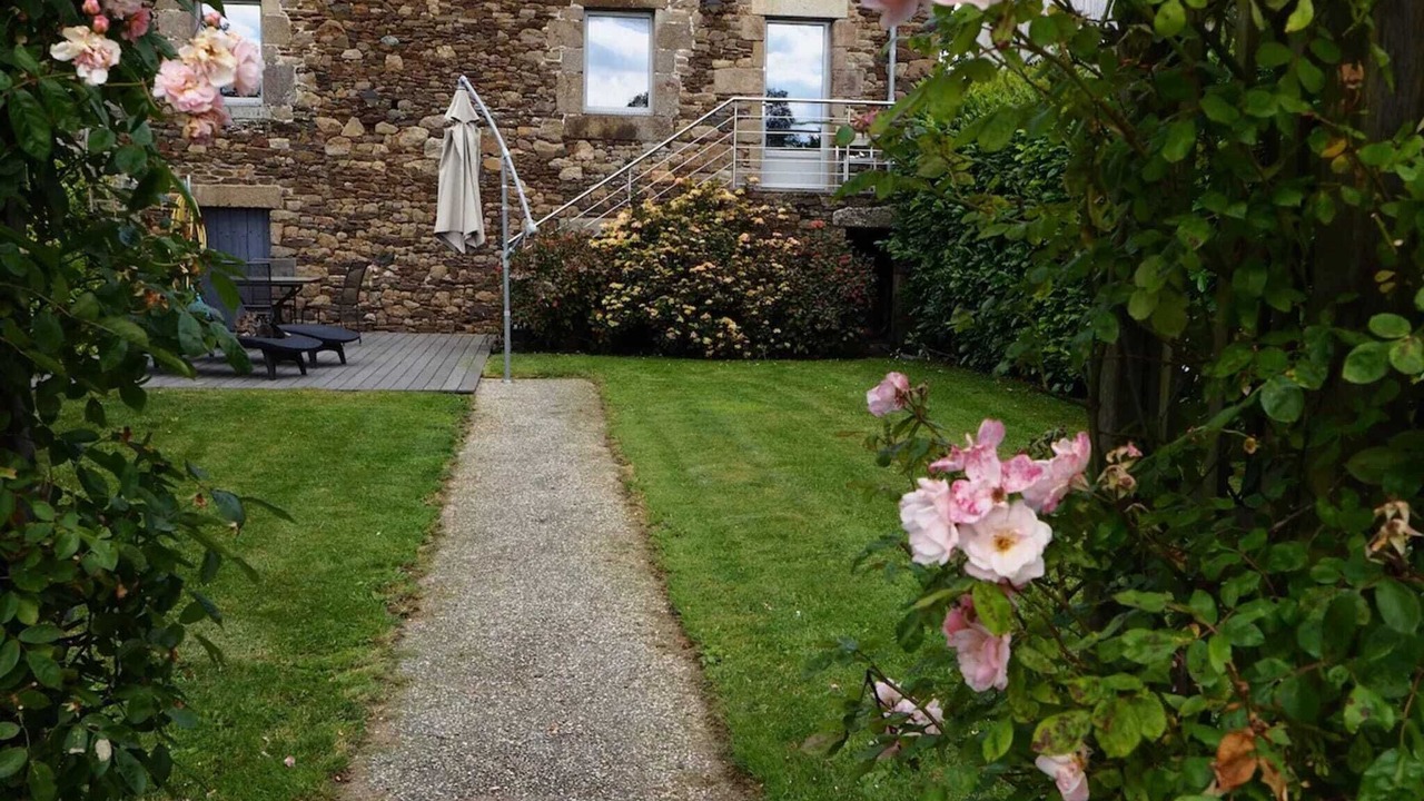 Photo of Outdoor in Baguer-Pican