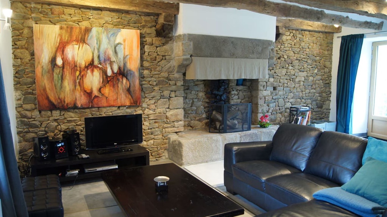 Photo of Livingroom in Baguer-Pican