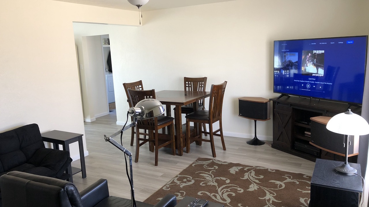 Photo of Livingroom in Farmington