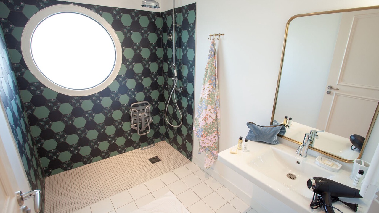 Photo of Bathroom in Le Canon