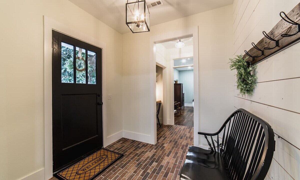 Photo of Bedroom in Springdale