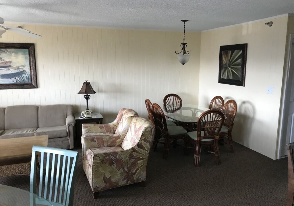 Photo of Livingroom in Atlantic Beach
