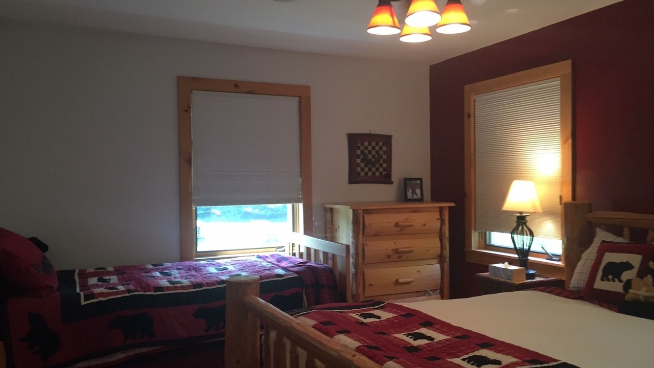 Photo of Bedroom in North Creek