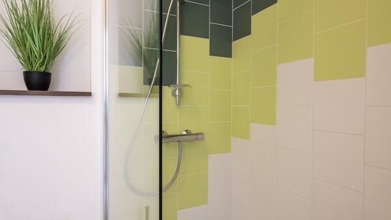 Photo of Bathroom in La Rochelle