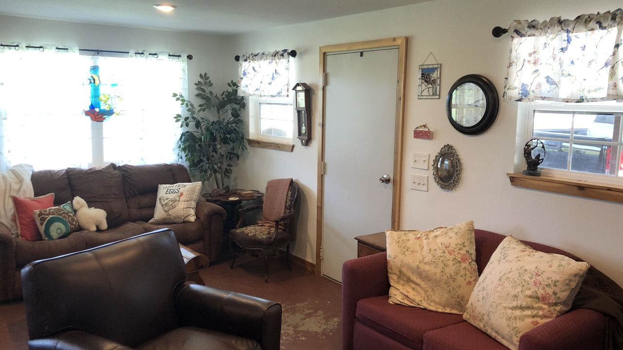 Photo of Livingroom in Maypearl
