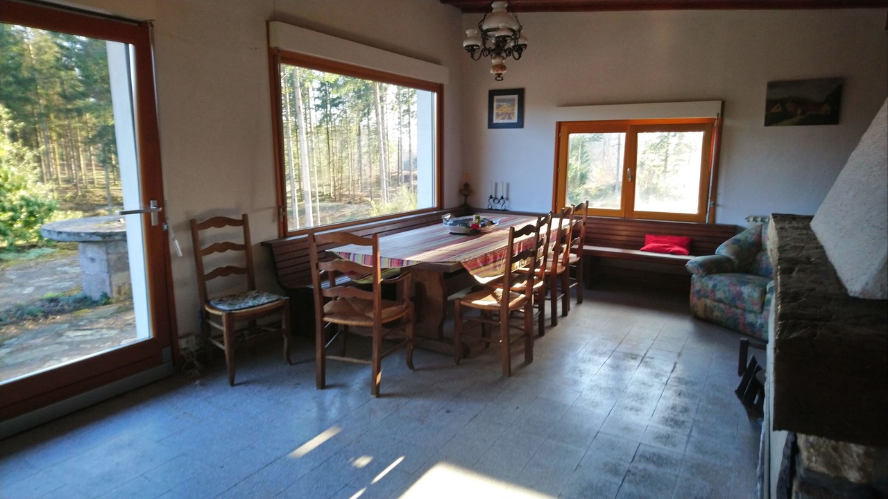 Photo of Livingroom in Beulotte-Saint-Laurent