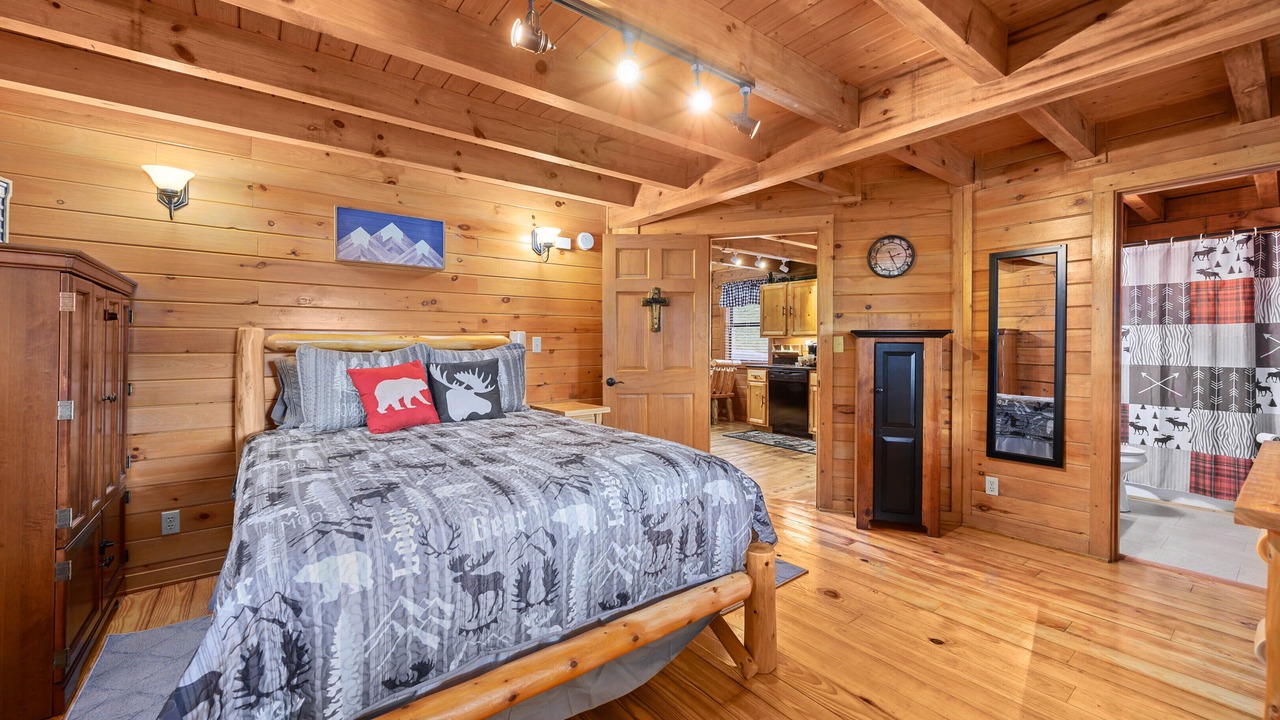 Photo of Bedroom in Sevierville