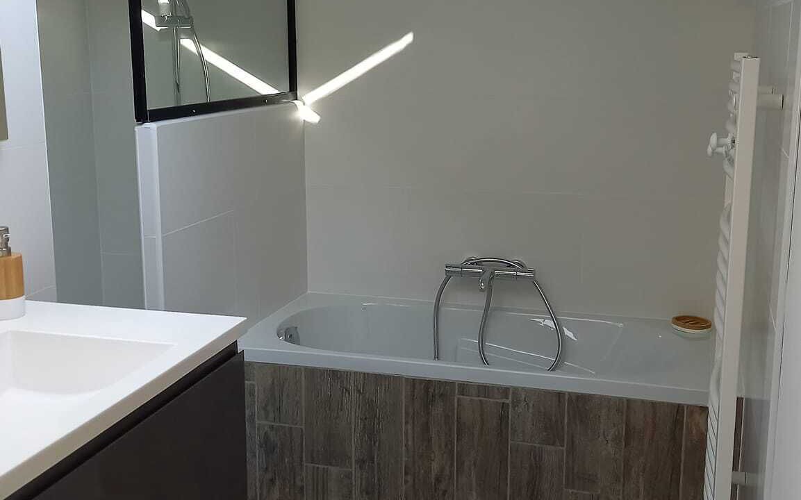 Photo of Bathroom in La Perriere