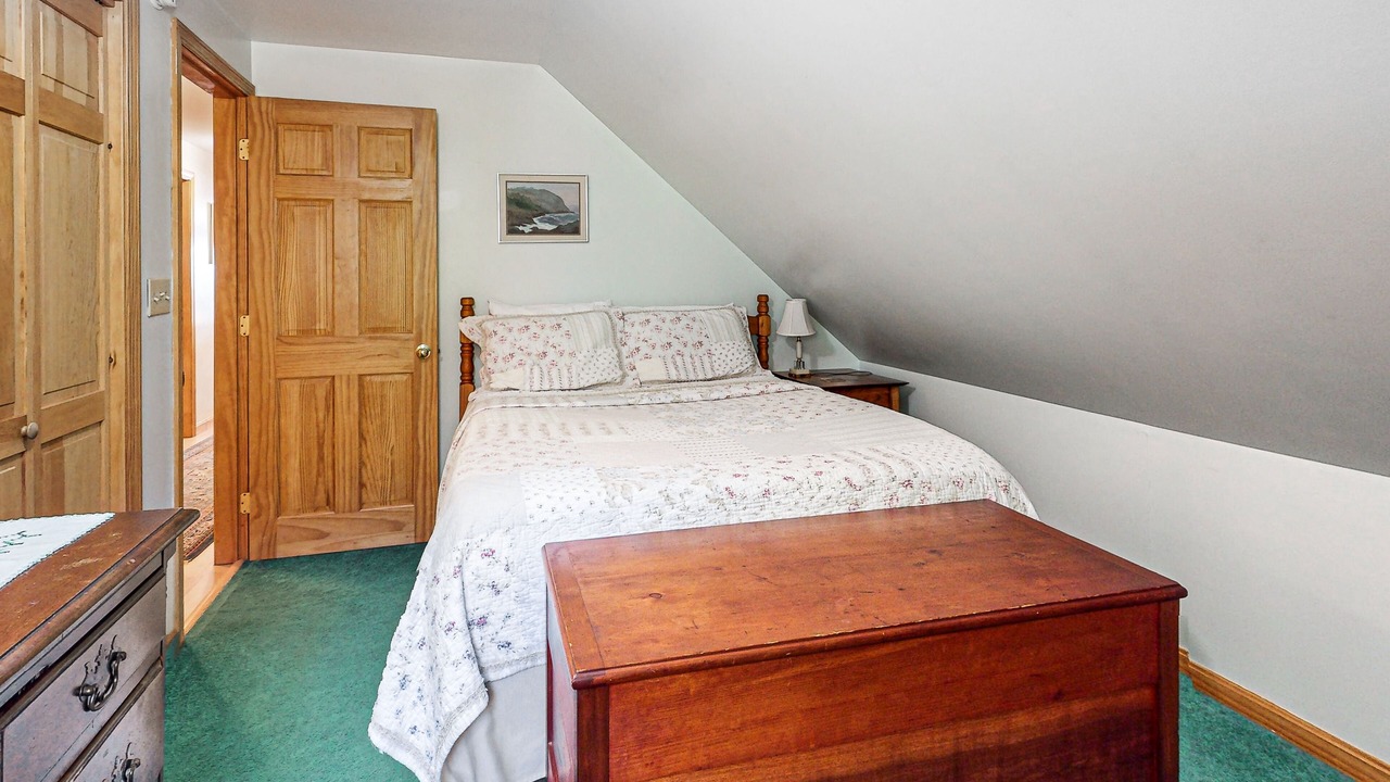 Photo of Others in Bowerbank