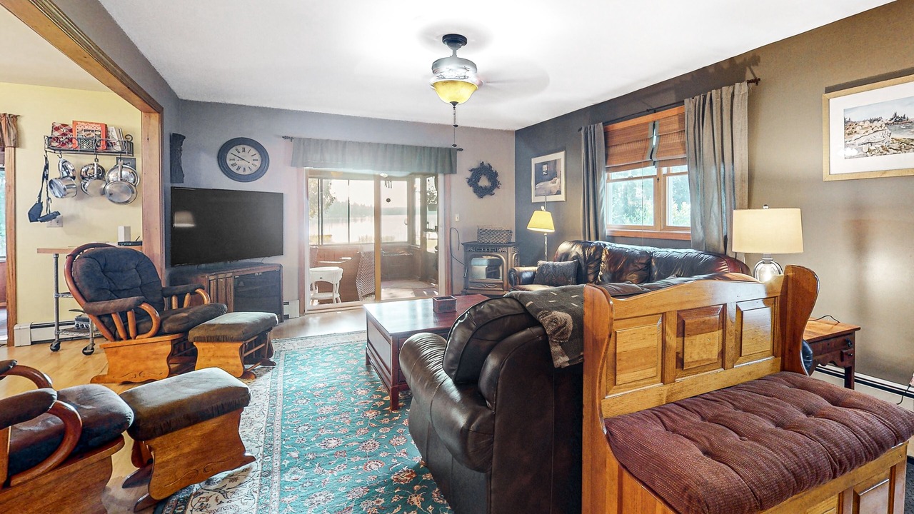 Photo of Others in Bowerbank