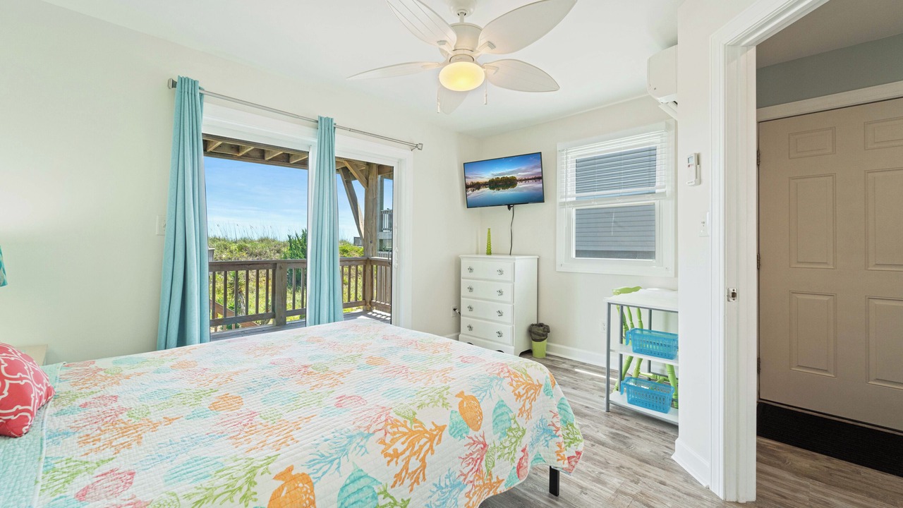 Photo of Bedroom in North Topsail Beach